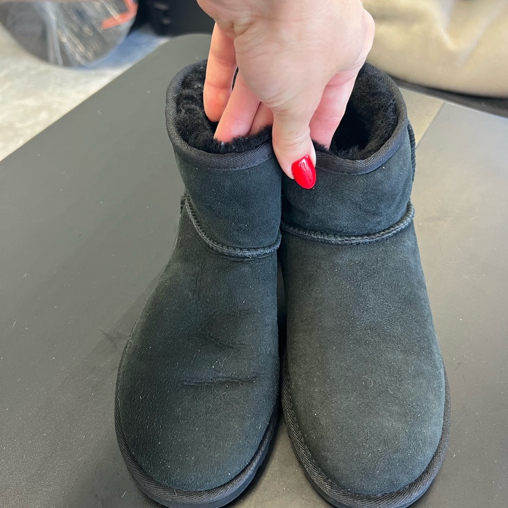 Women’s Ugg Classic Mini Boots